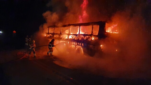 O ônibus seguia para o Rio de Janeiro