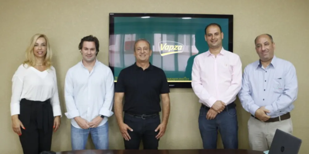 Integrantes da comitiva visitaram 14 empresas instaladas em sete municípios dos Campos Gerais