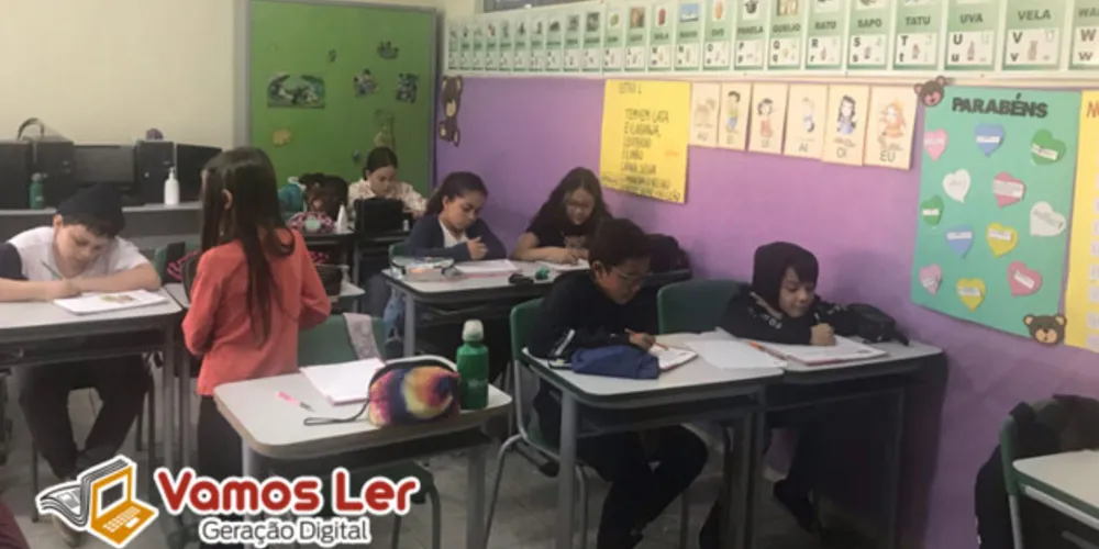 Alunos produziram materiais em referência ao 22 de março