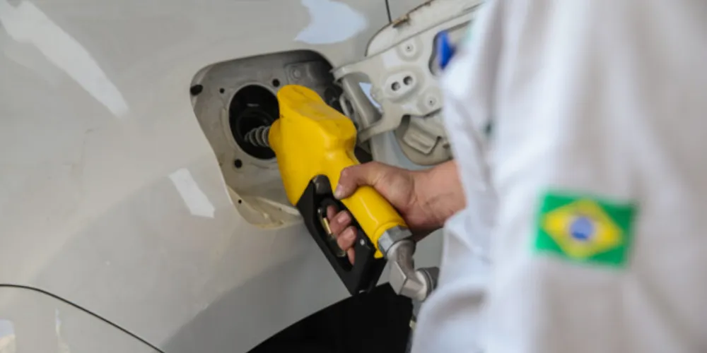 Estados aprovam valor fixo por litro do diesel e prorrogam congelamento do cálculo do ICMS da gasolina
