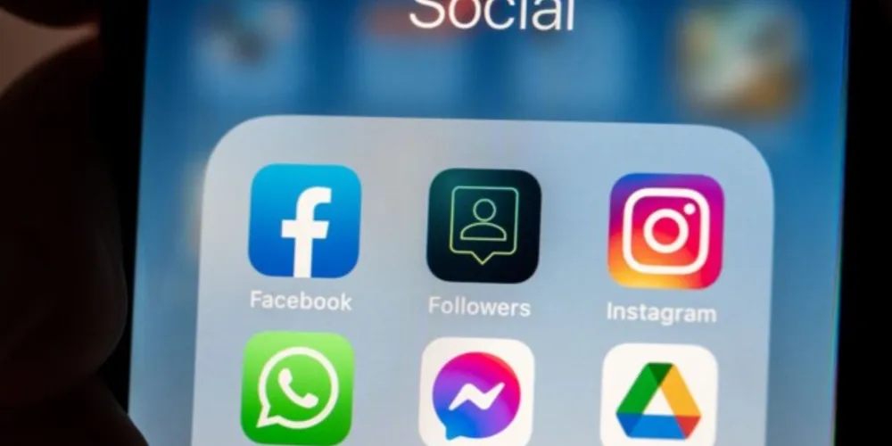 Os usuários do Instagram na Rússia estão sendo notificados de que o serviço será encerrado a partir da meia-noite neste domingo