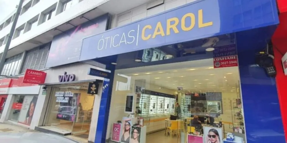 Na Óticas Carol você tem promoção de verdade no mês do consumidor! Os seguidores do Portal aRede que forem até as lojas e informarem que leram esta matéria, irão ganhar 20% de desconto em todas as armações RAY-BAN!