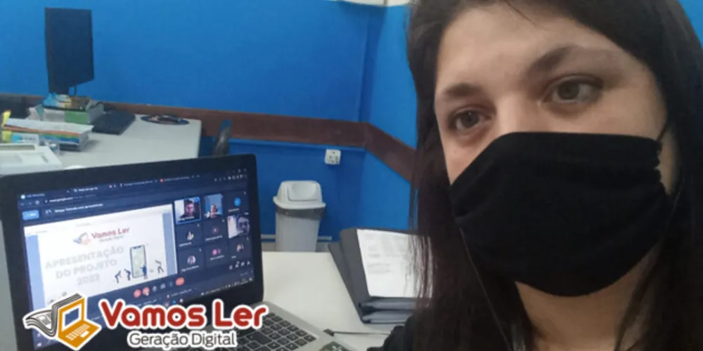 Professores, pedagogos, diretores, coordenadores e secretários vêm participando das capacitações
