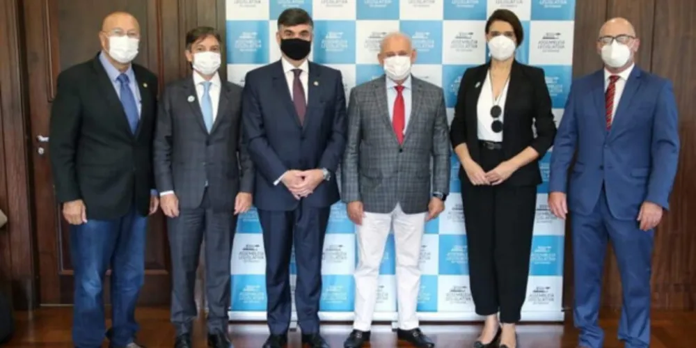 Lideranças da Assembleia Legislativa e da OAB do Paraná realizaram um encontro.