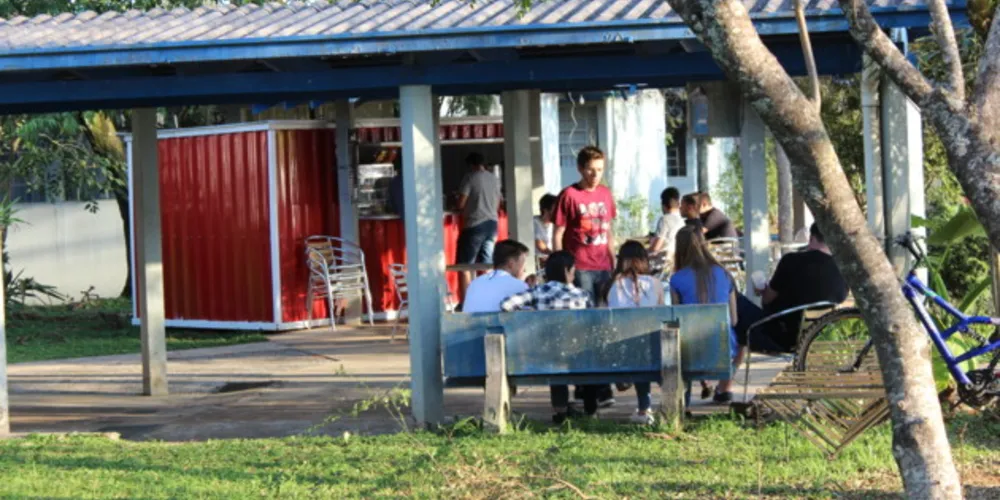 Alunos têm até esta sexta-feira (04), às 14h, para envio do comprovante de vacinação contra a Covid-19