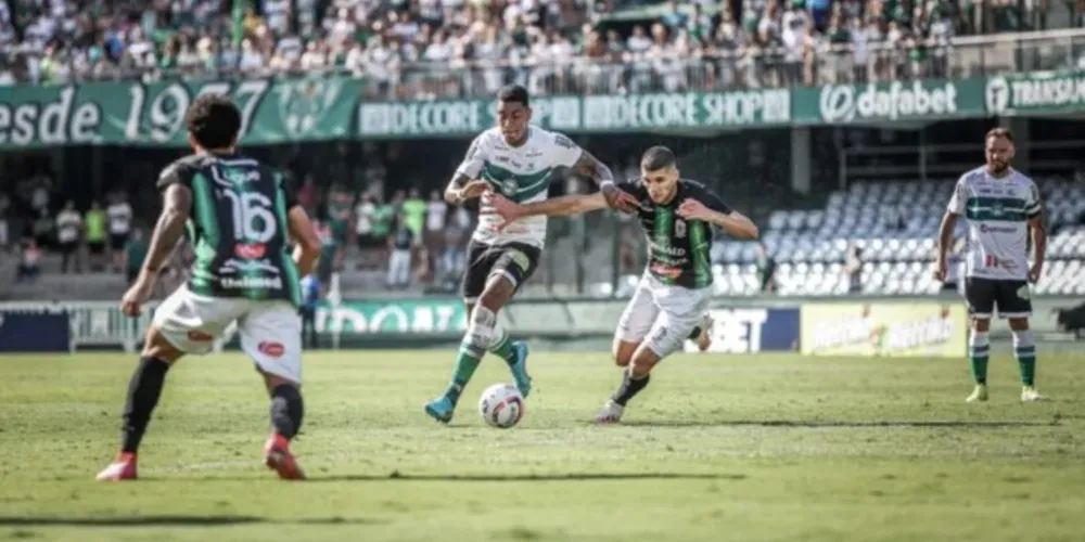 ogão e Coxa reeditam um embate visto pela última vez há 45 an