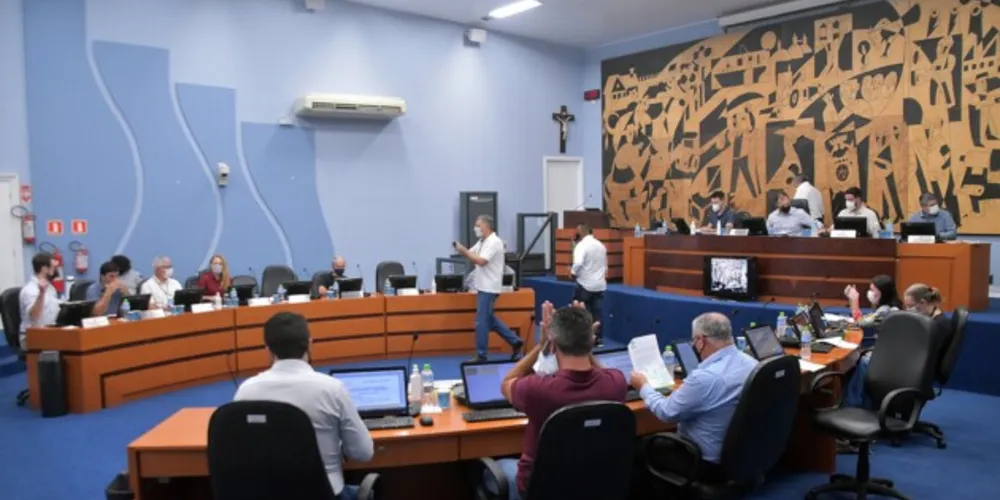 Discussões iniciam às 14h e podem ser acompanhadas de maneira presencial ou on-line.