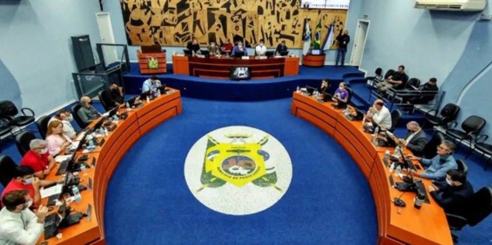 Debates aconteceram na tarde desta segunda-feira (21).