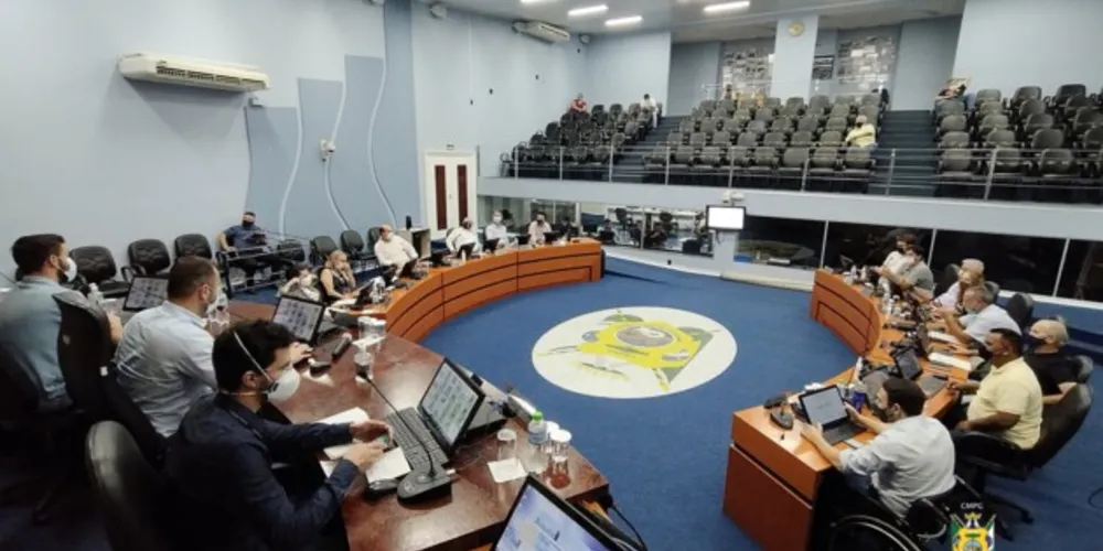Discussões na Casa de Leis aconteceram na tarde desta quarta-feira (2).