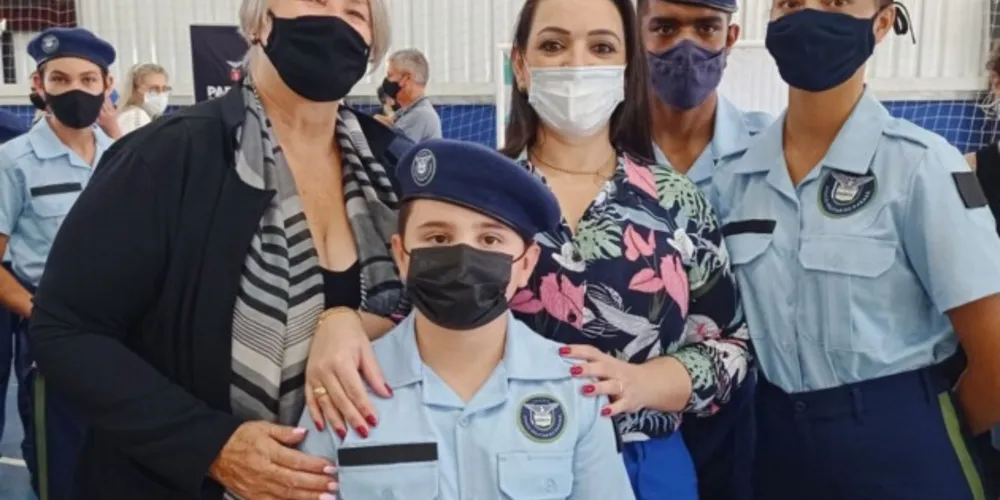Alunos do Colégio Estadual Cívico Militar Eurico Batista Rosas foram contemplados