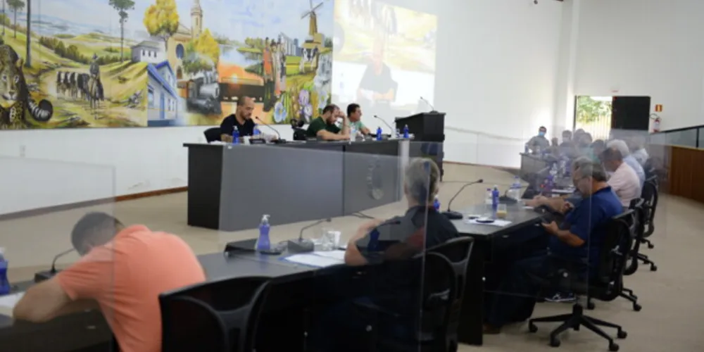 Vereadores aprovam projeto de lei que instrumentaliza e autoriza a titulação de moradias inseridas em locais passíveis de regularização
