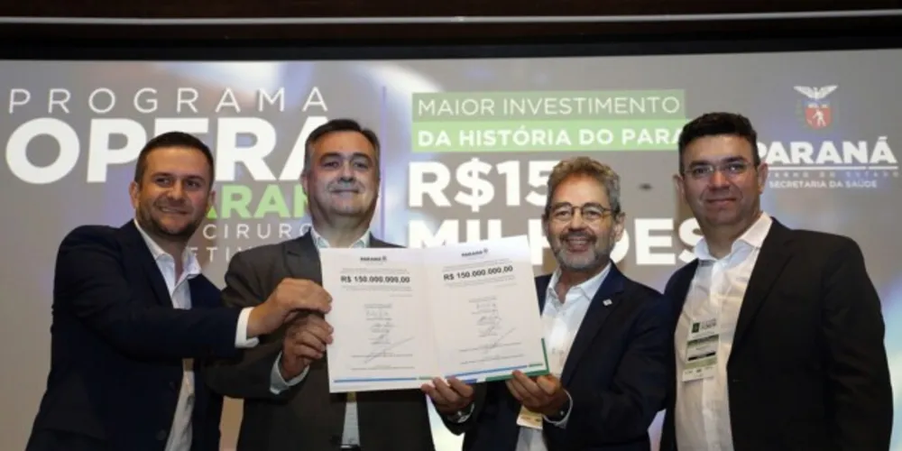 Secretário de Saúde, Beto Preto, e outras lideranças que anunciaram o investimento.
