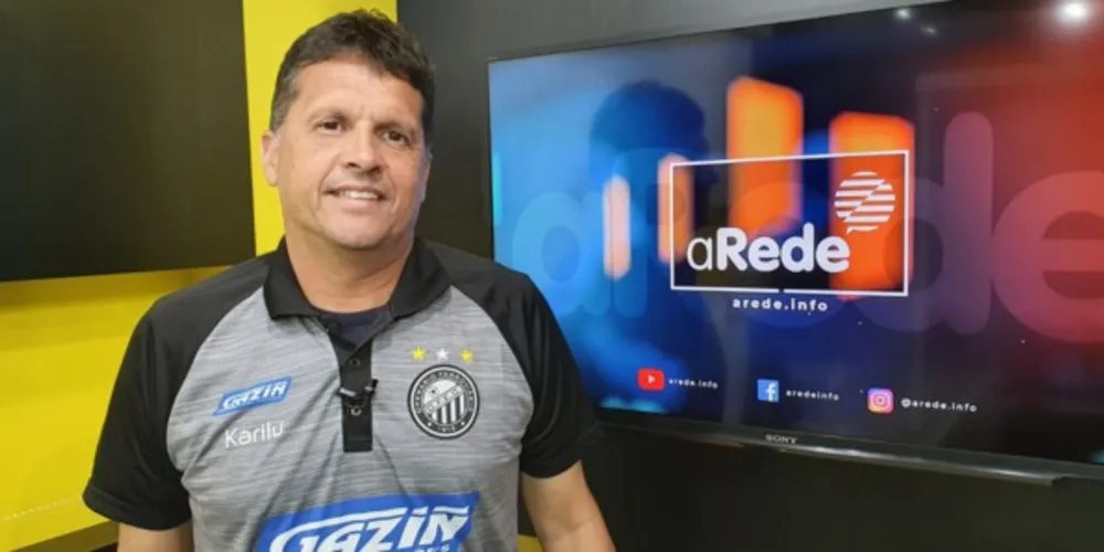 Portal aRede recebeu o técnico Claudinei Oliveira nesta quarta (6), para um bate–papo