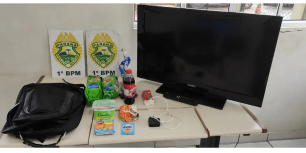 Os objetos furtados foram recuperados pela Polícia Mlitar