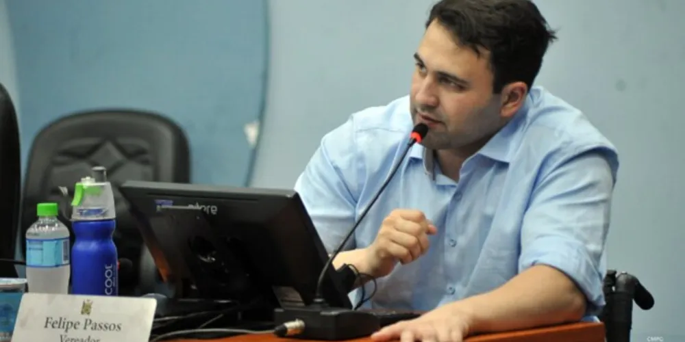 Um dos autores da proposta, parlamentar Felipe Passos (PSDB).