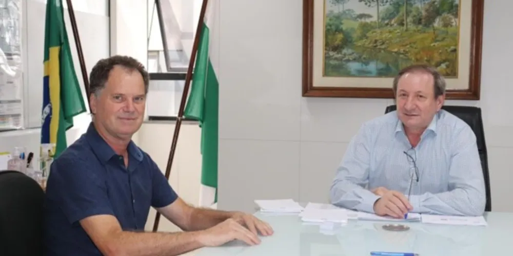 Prefeito Celso Kubaski participou de reunião na Secretaria Estadual de Desenvolvimento Urbano e Obras Públicas (Sedu)