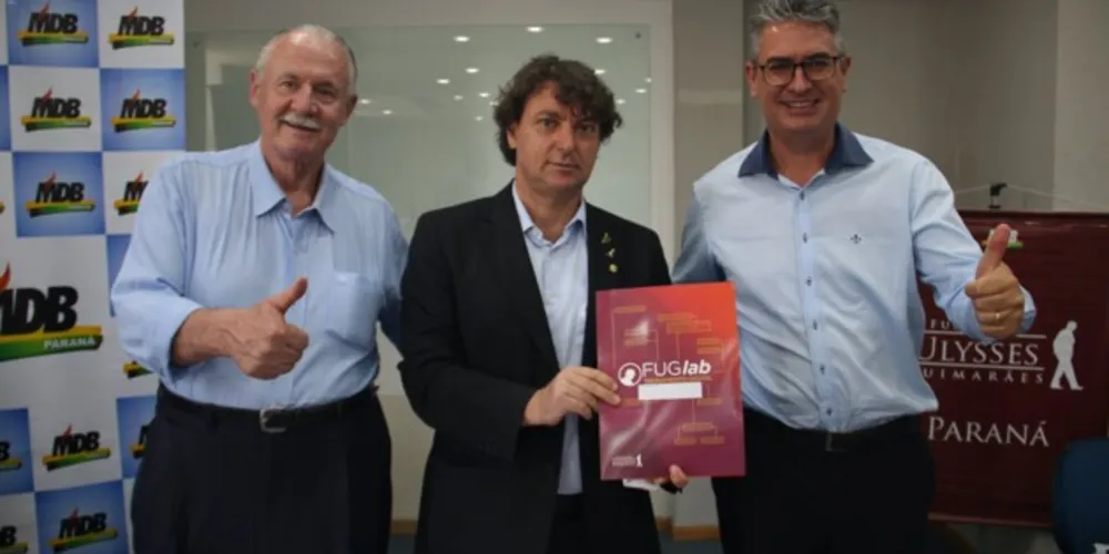 Da esquerda para a direita: Orlando Pessuti, Anibelli Neto e Julio Kuller, todos do MDB.