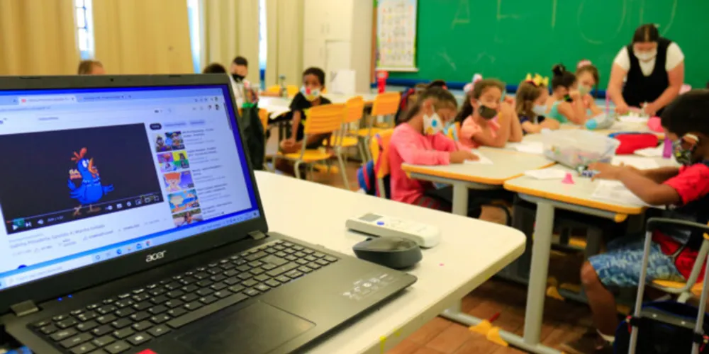 Escolas da rede municipal de ensino foram contempladas