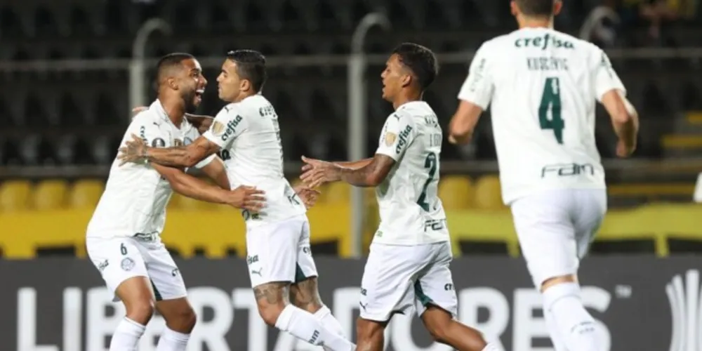 Alviverde derrota o Deportivo Táchira, na Venezuela, por 4 a 0
