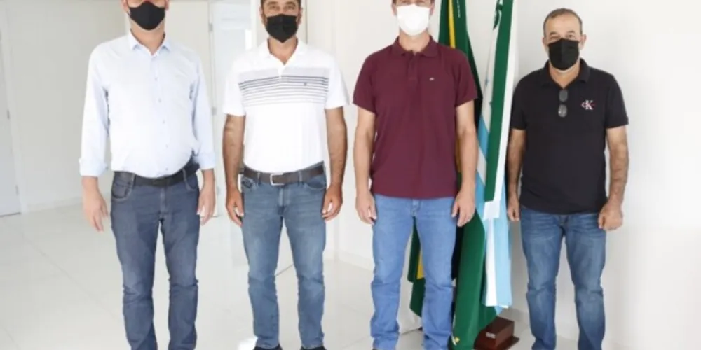 Representantes de empresas dos Emirados Árabes estiveram no município nesta semana