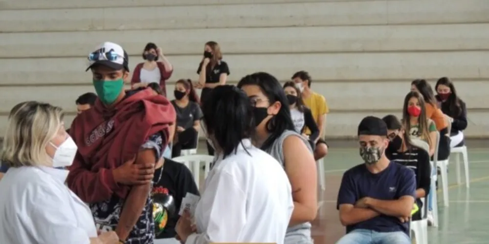 Porcentagem se refere ao número de pessoas vacináveis contra a covid-19