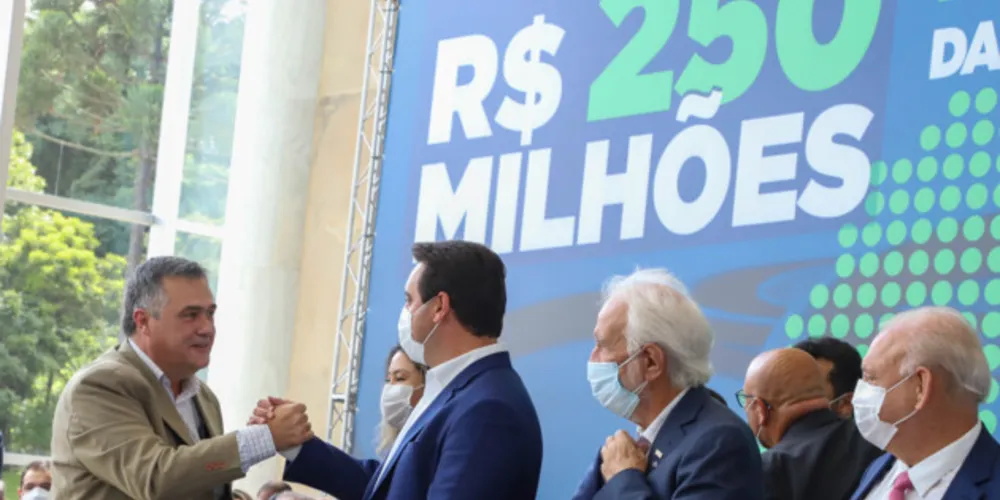 Anúncio do investimento foi feito nesta quarta-feira (9), com a presença de várias lideranças