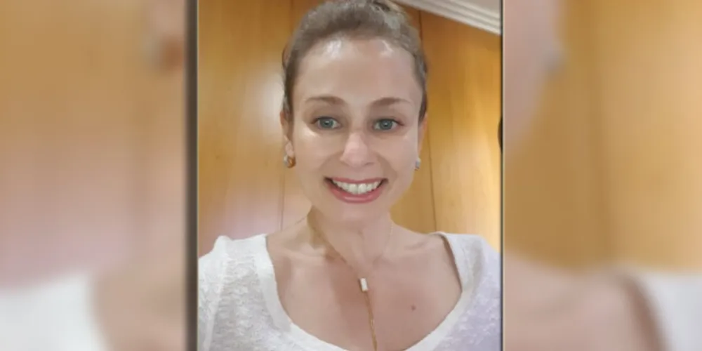 Adriana Beraldo Lopes é formada em Administração na Universidade Estadual de Ponta Grossa.