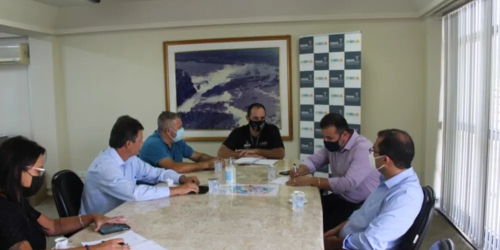 Representantes da administração local estiveram reunidos com o presidente da Paraná Turismo