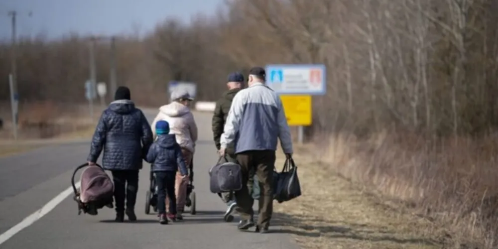 Decisão do governo é de ajudar as pessoas que estão fugindo da guerra na Europa.