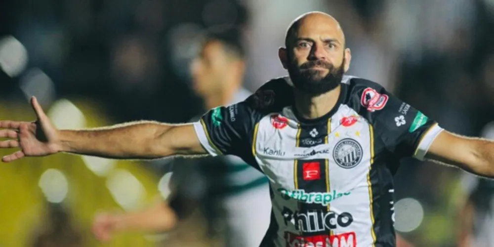Fantasma vem de duas vitórias seguidas e precisa da vitória para encostar de vez na liderança do Paranaense