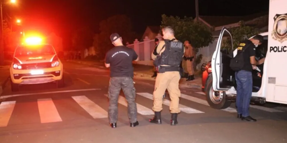 O crime aconteceu na madrugada deste domingo (27).