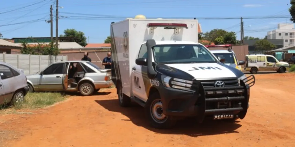 Homem é encontrado morto dentro de veículo em Uvaranas