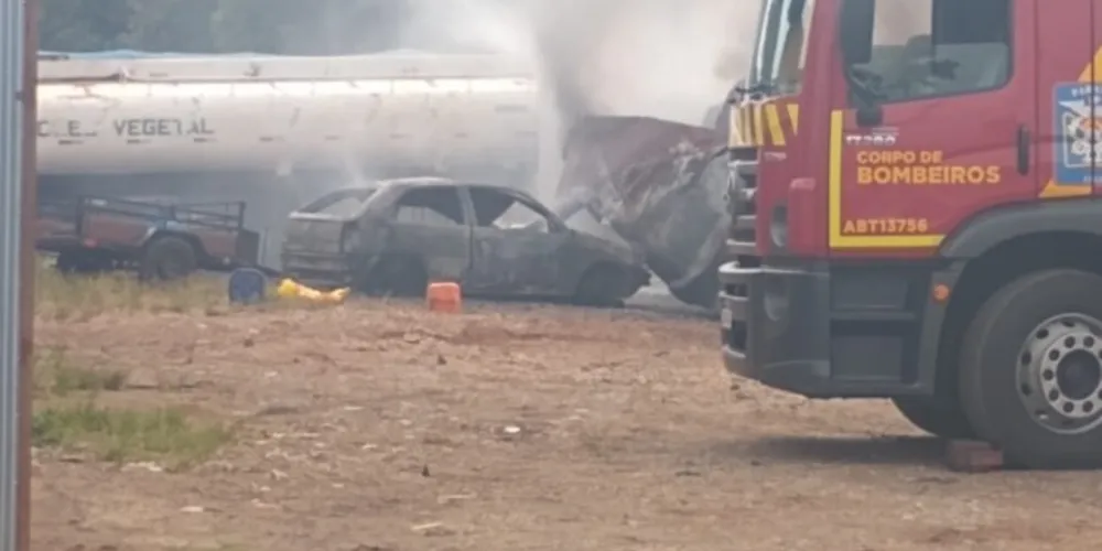 Informações preliminares apontam que o homem estava soldando uma parte do tanque do veículo quando a explosão aconteceu