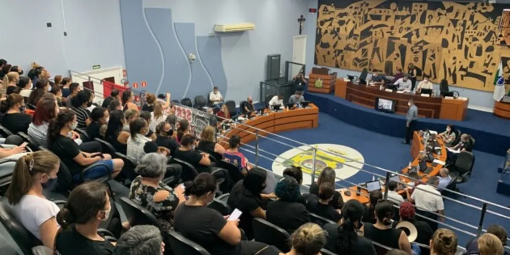 Trabalhadores reivindicam a data-base 2022 e reajustes salariais