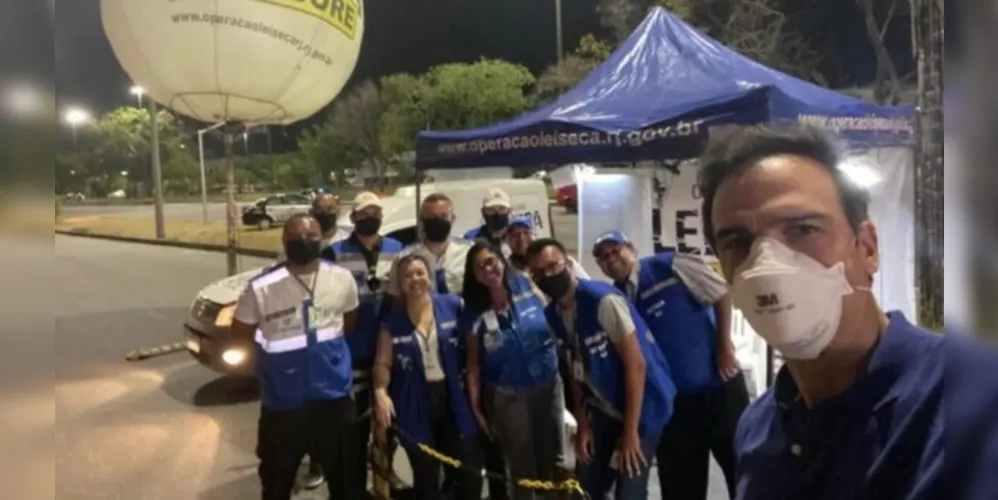Na madrugada desta terça-feira, Tadeu Schmidt foi parado na Lei Seca quando deixava o Projac