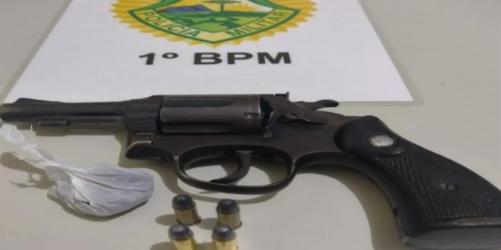Abordagem ocorreu nas proximidades de um estabelecimento comercial na cidade de Jaguariaíva