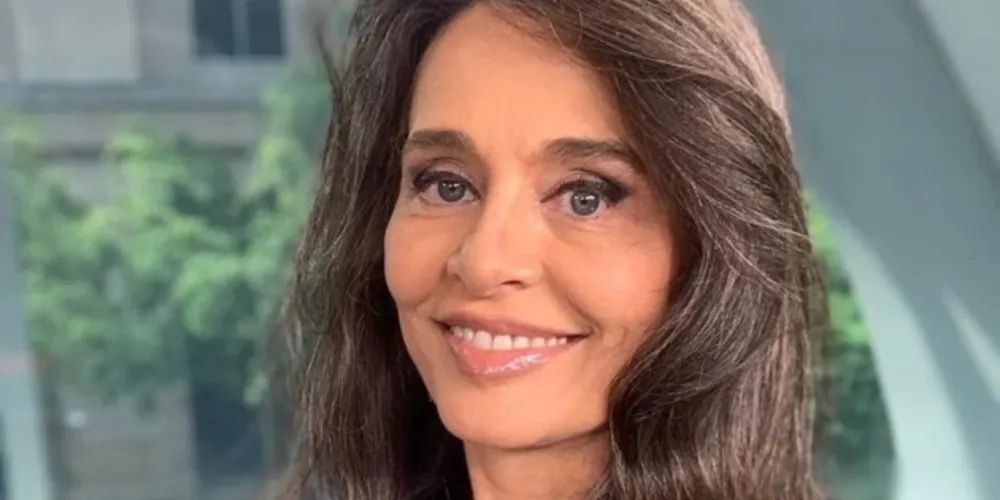 Apresentadora trabalhou no canal de notícias por um ano e meio e se desligou nesta segunda-feira