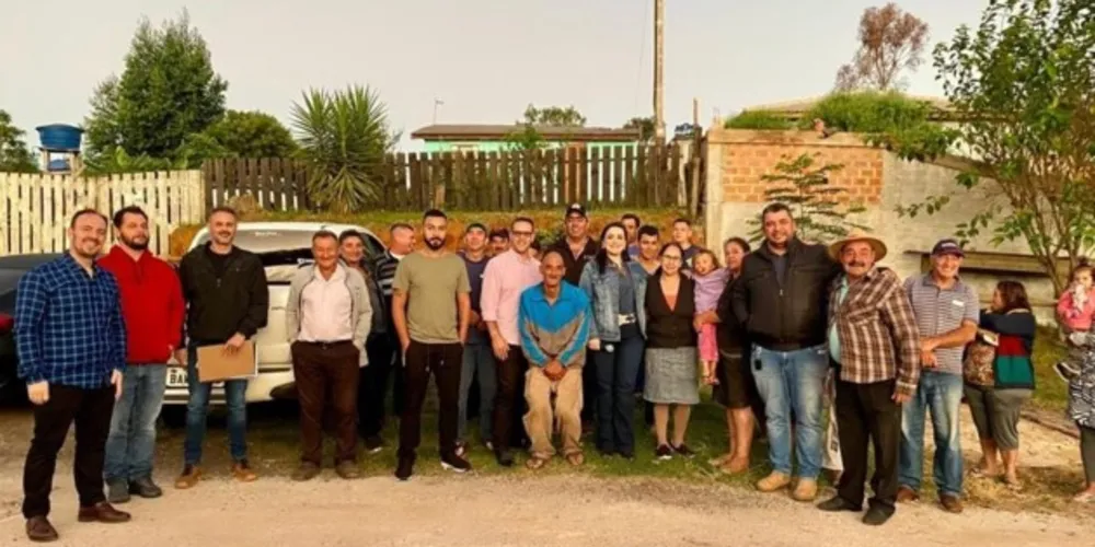Carambeí anuncia novo projeto de pavimentação no interior