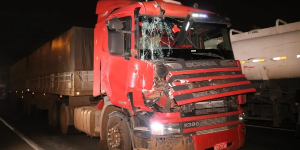Caminhão que causou o acidente