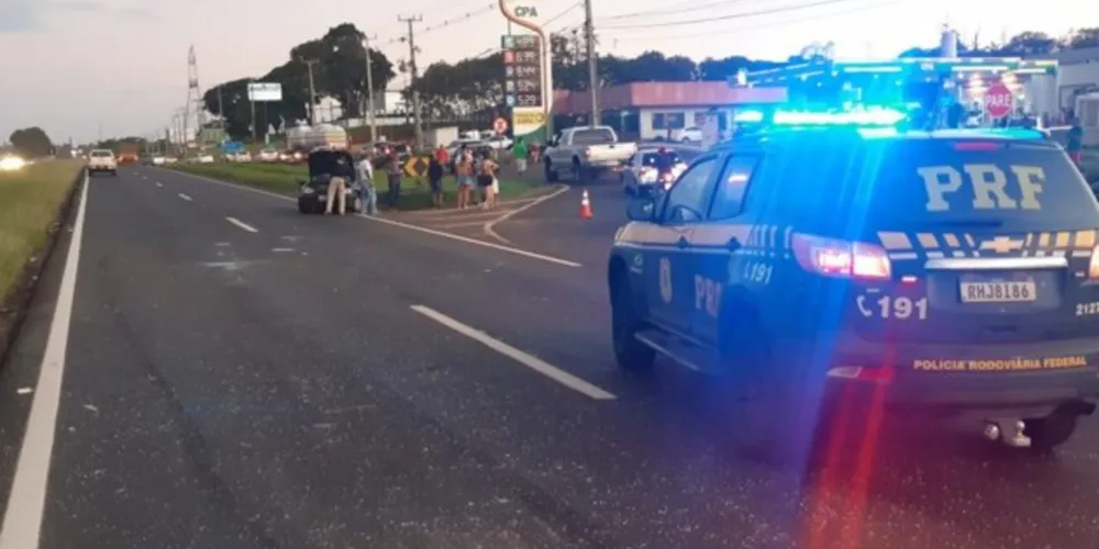 A pista no sentido Sarandi a Marialva ficou interditada das 17h até por volta das 21h30.