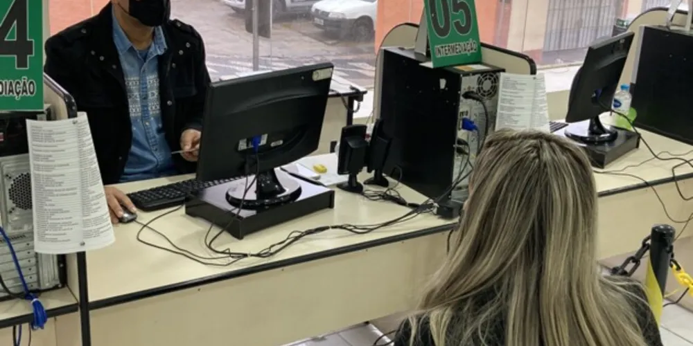 Vagas são ofertados para inúmeros setores