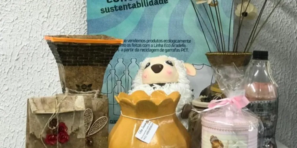 Produtos feitos com materiais reciclados