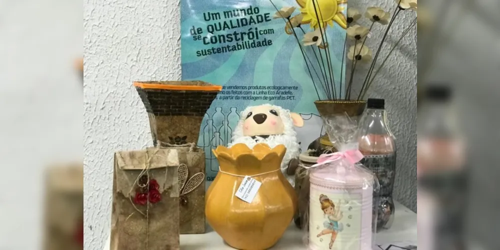 Produtos feitos com materiais reciclados