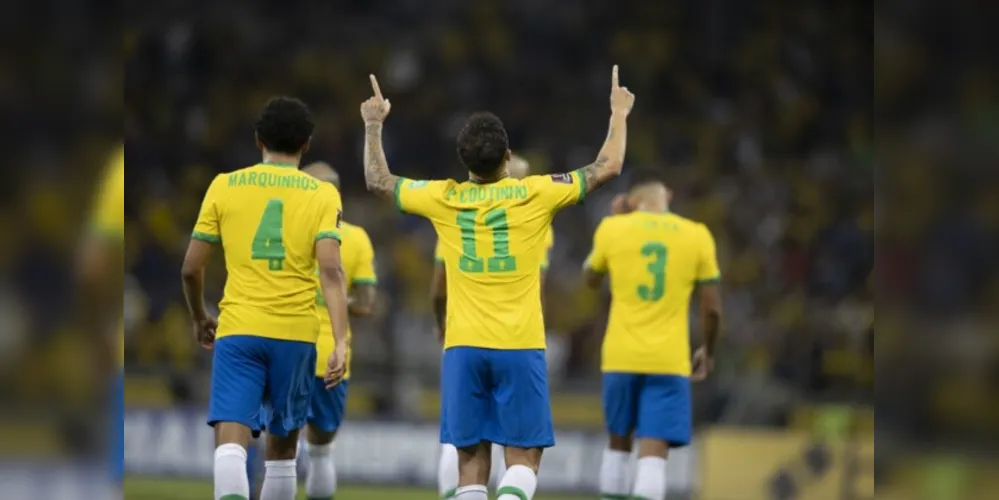 Brasil x Paraguai no Mineirão pelas Eliminatórias da Copa do Mundo.