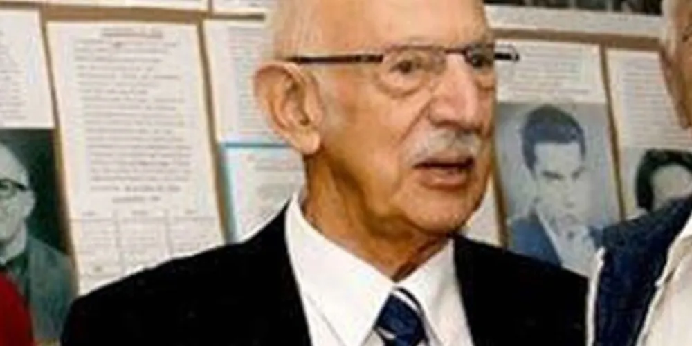 Borba iniciou sua contribuição para a UEPG em fevereiro de 1984