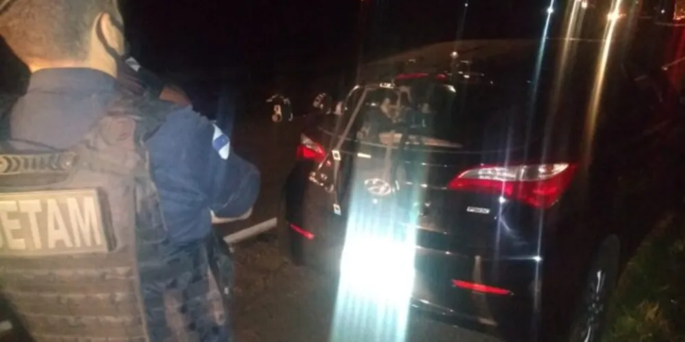 A suspeita é que o carro foi utilizado no caso do homicídio de uma mulher no Jaridm Itapoá.