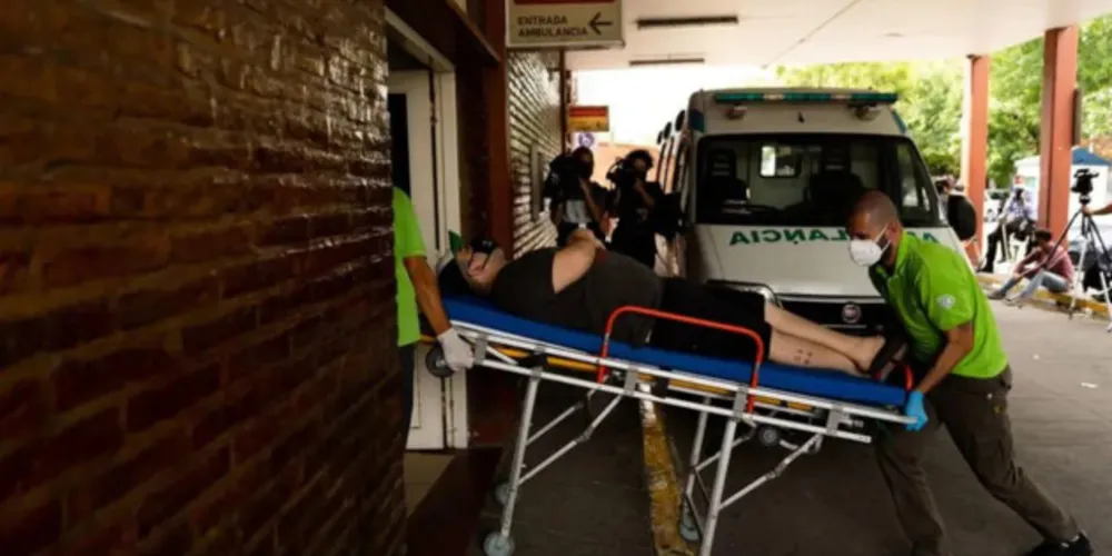 Homem hospitalizado após consumir cocaína adulterada em Loma Hermosa.