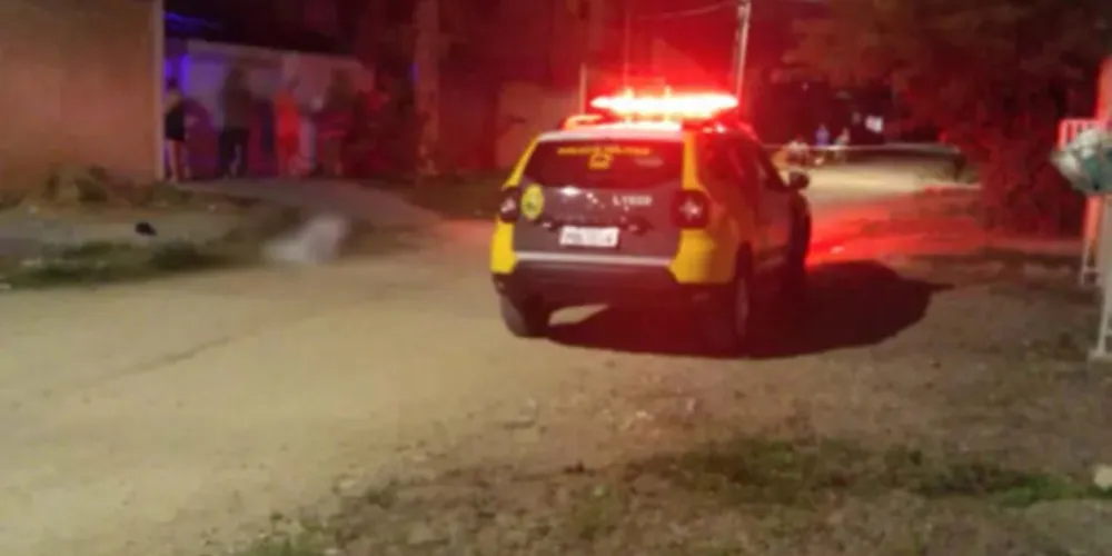 O crime aconteceu no bairro Campo do Santana, em Curitiba.