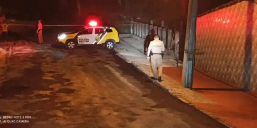 O rapaz participava de um encontro com familiares quando recebeu a ligação e saiu do local.