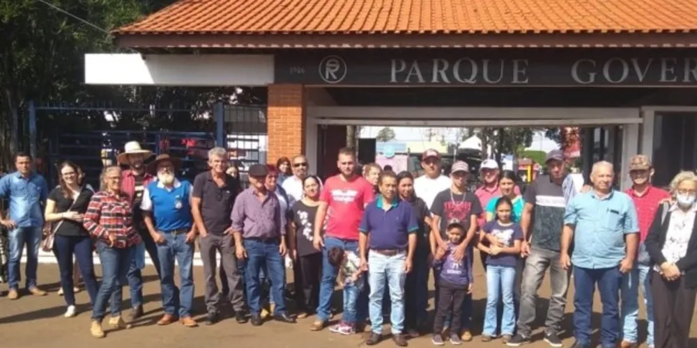 Viagem para a ExpoLondrina teve como finalidade a busca de novos conhecimentos no setor agropecuário